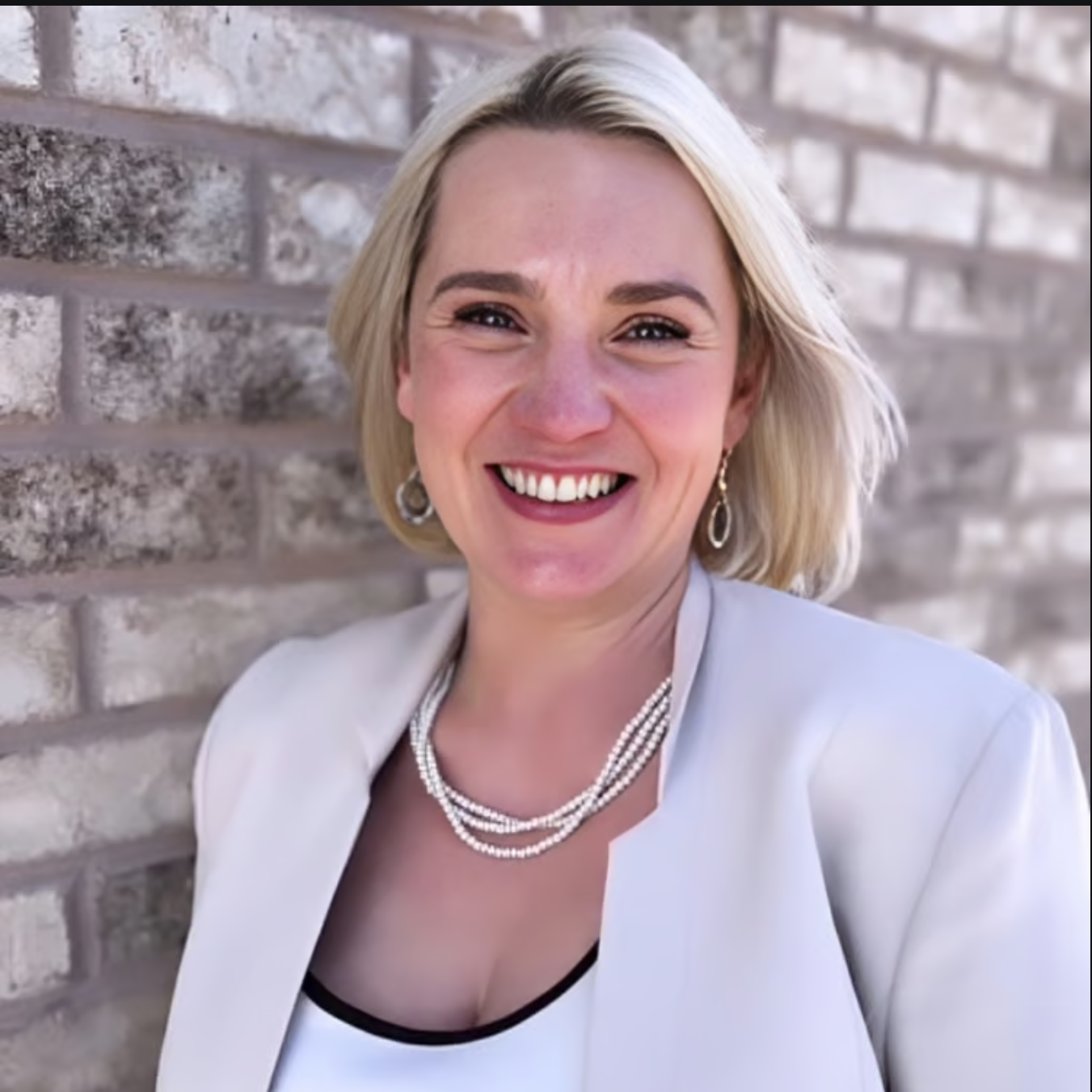 Jeanette Woody, Realtor